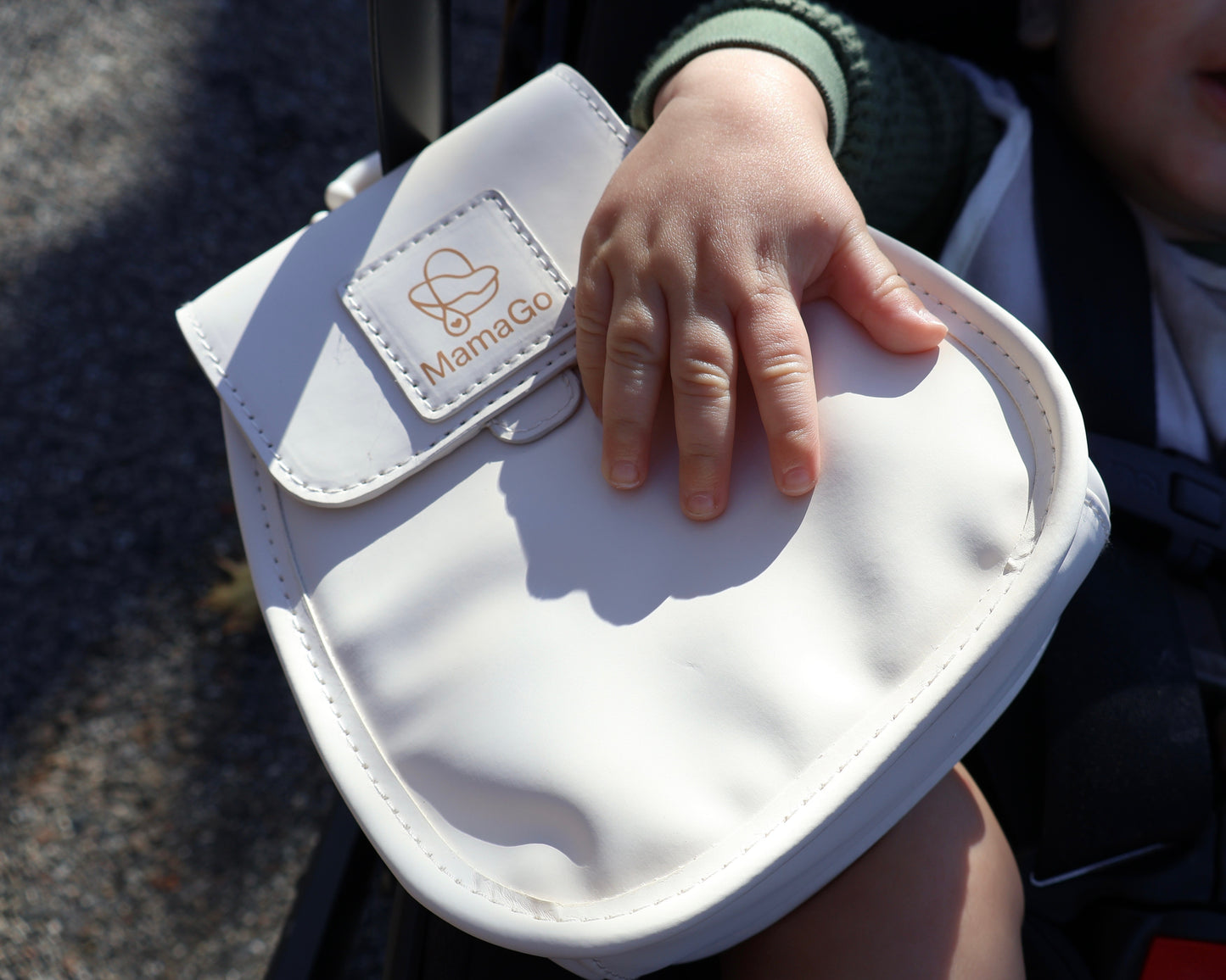 MamaGo Clip-On Handbag – Beige